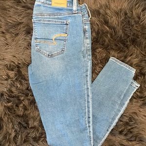 AMERICAN EAGLE super stretch jegging skinny jeans